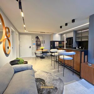 Apartamento com 50m², 1 dormitório, 1 suíte, 2 vagas no Maui Residencial em Torres para Comprar