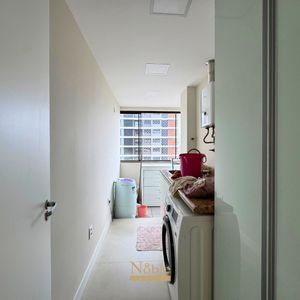 Apartamento com 161m², 4 dormitórios, 4 suítes, 2 vagas no Mare Blu em Torres para Comprar