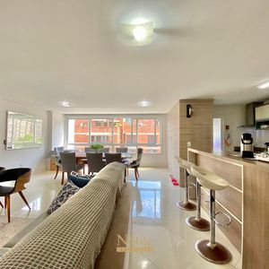 Apartamento com 120m², 4 dormitórios, 1 suíte, 2 vagas no Michelângelo em Torres para Comprar