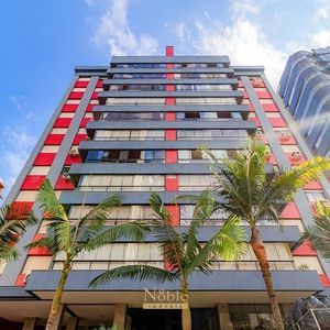 Apartamento, 3 dormitórios, 1 suíte, 1 vaga no Nouvelle Tour em Torres para Comprar