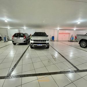 Apartamento com 120m², 3 dormitórios, 1 suíte, 2 vagas no Michelângelo em Torres para Comprar