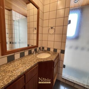 Apartamento com 186m², 3 dormitórios, 1 suíte, 2 vagas no Debret em Torres para Comprar