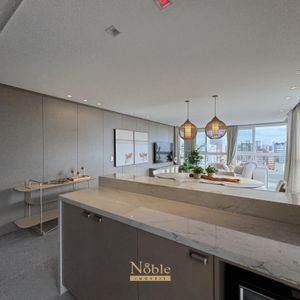 Apartamento com 90m², 2 dormitórios, 2 suítes, 2 vagas no Maui Residencial em Torres para Comprar