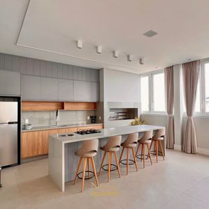 Apartamento com 102m², 3 dormitórios, 1 suíte, 2 vagas no Maui Residencial em Torres para Comprar