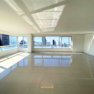 Apartamento com 212m², 4 dormitórios, 4 suítes, 3 vagas no Golden Tower em Torres para Comprar