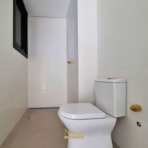 Apartamento com 142m², 3 dormitórios, 3 suítes, 2 vagas no Voga em Torres para Comprar