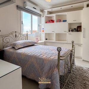 Apartamento com 255m², 3 dormitórios, 1 suíte, 2 vagas no Riviere em Torres para Comprar