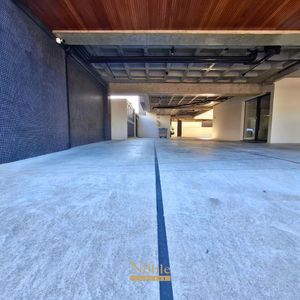 Apartamento com 106m², 3 dormitórios, 1 suíte, 2 vagas no Essenza em Torres para Comprar