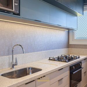 Apartamento com 102m², 3 dormitórios, 1 suíte, 1 vaga no Ibiza em Torres para Comprar