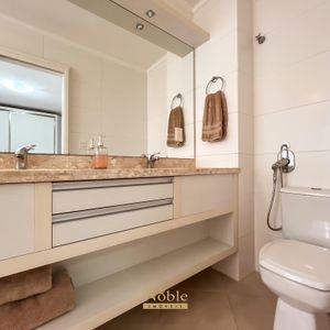 Apartamento com 232m², 4 dormitórios, 4 suítes, 2 vagas no Estevanell em Torres para Comprar