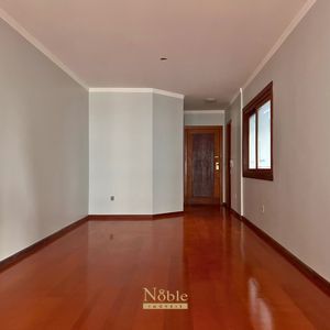 Apartamento com 137m², 3 dormitórios, 1 suíte, 1 vaga no Nouvelle Tour em Torres para Comprar