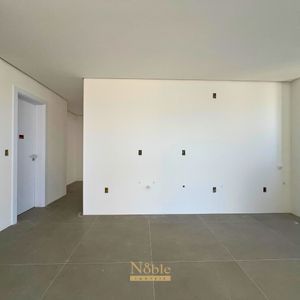 Apartamento com 92m², 2 dormitórios, 2 suítes, 2 vagas no Rosa dos Ventos em Torres para Comprar