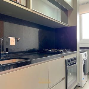 Apartamento com 69m², 2 dormitórios, 1 suíte, 1 vaga no Residencial Acrópole em Torres para Comprar