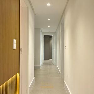 Apartamento com 109m², 3 dormitórios, 1 suíte, 2 vagas no Urban em Torres para Comprar