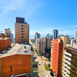 Apartamento com 200m², 3 dormitórios, 3 suítes, 2 vagas no San Marino em Torres para Comprar