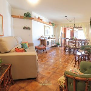 Apartamento com 123m², 3 dormitórios, 1 suíte, 1 vaga no Antares em Torres para Comprar