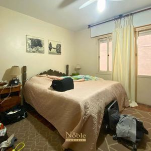 Apartamento com 269m², 4 dormitórios, 3 suítes, 2 vagas no Edificio Santa Helena em Torres para Comprar