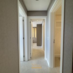 Apartamento com 90m², 2 dormitórios, 2 suítes, 2 vagas no Maui Residencial em Torres para Comprar