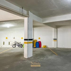 Apartamento com 124m², 3 dormitórios, 3 suítes, 2 vagas no Lê Classic em Torres para Comprar