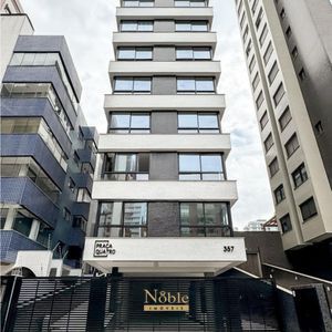 Apartamento com 98m², 2 dormitórios, 2 suítes, 1 vaga no Praça Quatro em Torres para Comprar