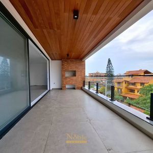 Apartamento com 150m², 3 dormitórios, 1 suíte, 2 vagas no Morada do Parque em Torres para Comprar