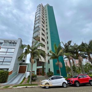 Apartamento com 121m², 3 dormitórios, 1 suíte, 1 vaga no Atlantis em Torres para Comprar