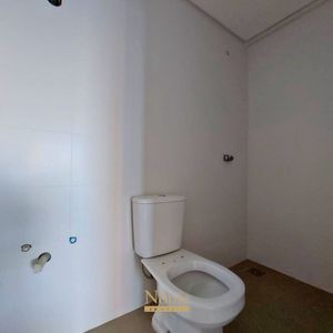 Apartamento com 89m², 2 dormitórios, 1 suíte, 2 vagas no Vista Mare em Torres para Comprar