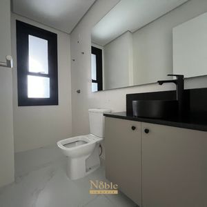 Apartamento com 110m², 3 dormitórios, 1 suíte, 2 vagas no LONDON em Torres para Comprar