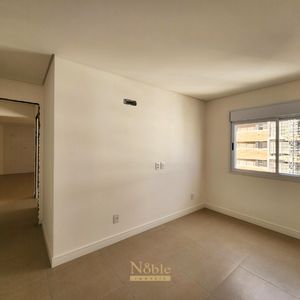 Apartamento com 84m², 2 dormitórios, 1 suíte, 1 vaga no San Pietro em Torres para Comprar