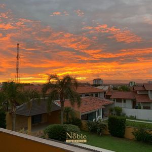 Apartamento com 146m², 3 dormitórios, 1 suíte, 1 vaga no Marechiare em Torres para Comprar