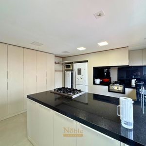 Apartamento com 161m², 4 dormitórios, 4 suítes, 2 vagas no Mare Blu em Torres para Comprar