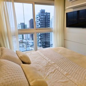 Apartamento com 91m², 2 dormitórios, 2 suítes, 2 vagas no Toronto em Torres para Comprar