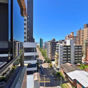 Apartamento com 98m², 3 dormitórios, 1 suíte, 1 vaga no Mar de Flores em Torres para Comprar