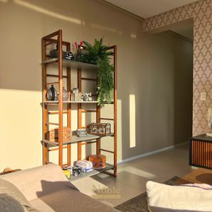 Apartamento com 105m², 2 dormitórios, 1 suíte, 2 vagas no Vesta em Torres para Comprar