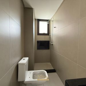 Apartamento com 98m², 2 dormitórios, 2 suítes, 2 vagas no Praça Quatro em Torres para Comprar