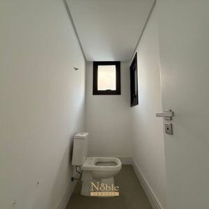 Apartamento com 98m², 2 dormitórios, 2 suítes, 1 vaga no Praça Quatro em Torres para Comprar