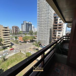 Apartamento com 200m², 4 dormitórios, 4 suítes, 1 vaga no Piazza del Mare em Torres para Comprar