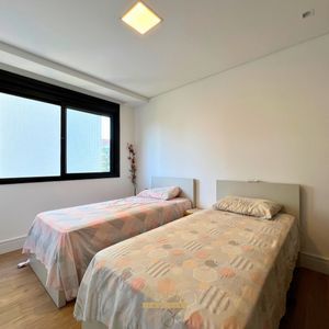 Apartamento com 82m², 2 dormitórios, 1 suíte, 1 vaga no Verano em Torres para Comprar