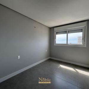 Apartamento com 90m², 2 dormitórios, 2 suítes, 2 vagas no Maui Residencial em Torres para Comprar