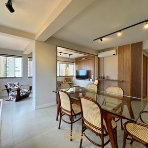 Apartamento com 161m², 4 dormitórios, 4 suítes, 2 vagas no Mare Blu em Torres para Comprar