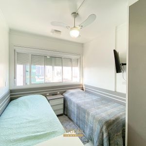 Apartamento com 78m², 2 dormitórios, 1 suíte, 1 vaga no Rosenda em Torres para Comprar