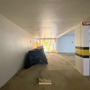 Apartamento com 269m², 4 dormitórios, 3 suítes, 2 vagas no Edificio Santa Helena em Torres para Comprar