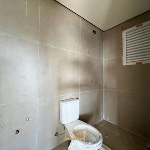 Apartamento com 70m², 2 dormitórios, 1 suíte, 1 vaga no Topazio em Torres para Comprar