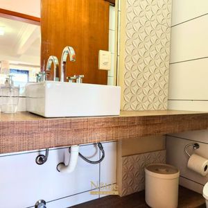 Apartamento com 200m², 3 dormitórios, 3 suítes, 2 vagas no San Marino em Torres para Comprar