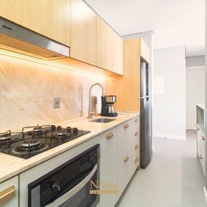 Apartamento com 82m², 2 dormitórios, 1 suíte, 1 vaga no Essenza em Torres para Comprar