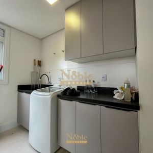 Apartamento com 130m², 3 dormitórios, 1 suíte, 2 vagas no Monterrey em Torres para Comprar