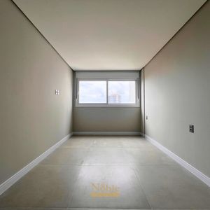 Apartamento com 110m², 2 dormitórios, 2 suítes, 2 vagas no Ibiza em Torres para Comprar