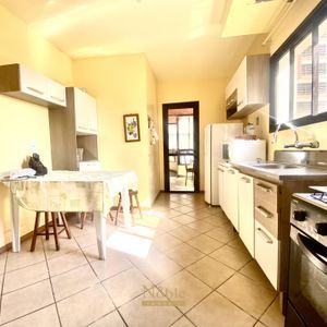 Apartamento com 180m², 3 dormitórios, 3 suítes, 2 vagas no San Marino em Torres para Comprar