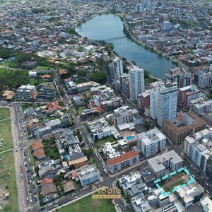 Apartamento com 70m², 2 dormitórios, 2 suítes, 2 vagas no POSH em Torres para Comprar