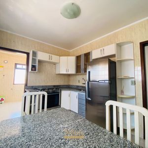 Apartamento com 117m², 3 dormitórios, 1 suíte, 1 vaga no Santa Luzia em Torres para Comprar